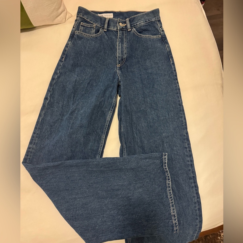 Zara Classic Wide Leg Jeans